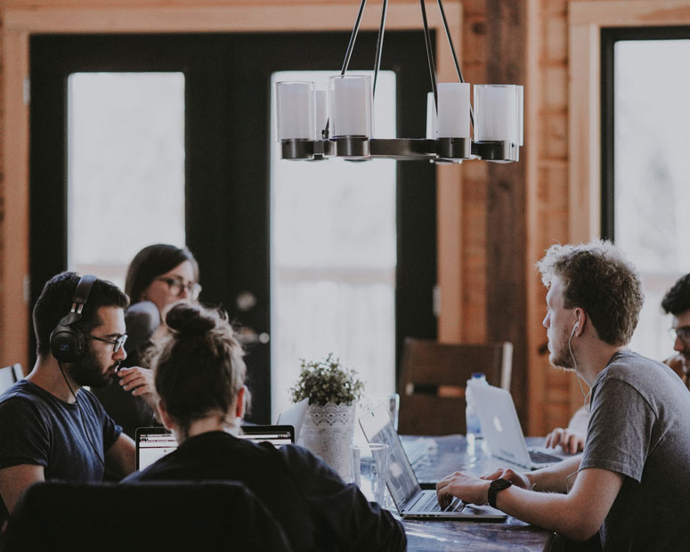 About Crednova Reserved International Bank